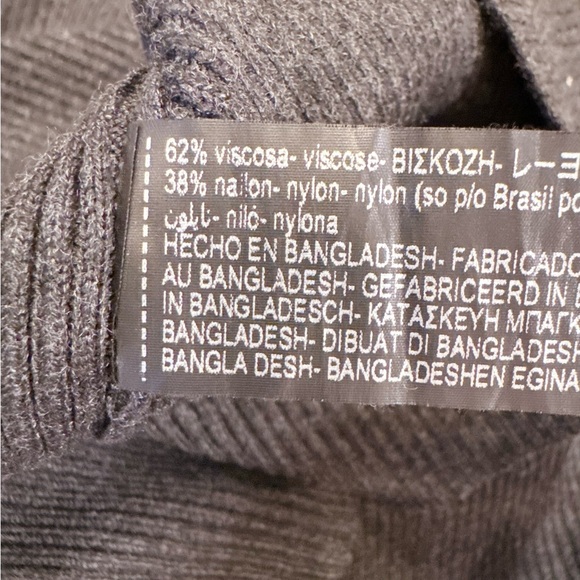 Zara Grey Turtleneck Knit Top - Picture 6 of 6